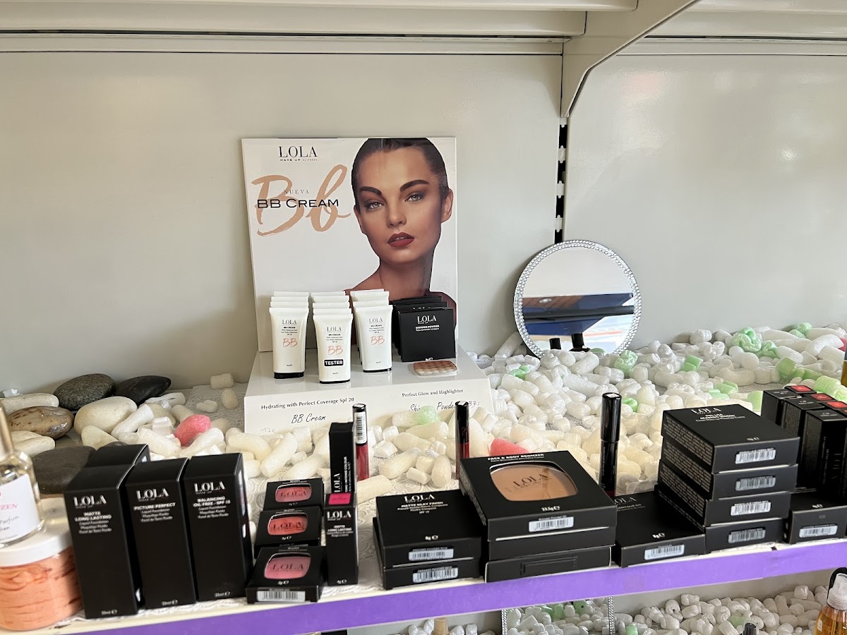 Sope chic- Institut de massage à Bellegarde - Boutique de produits cosmétiques et bien-être