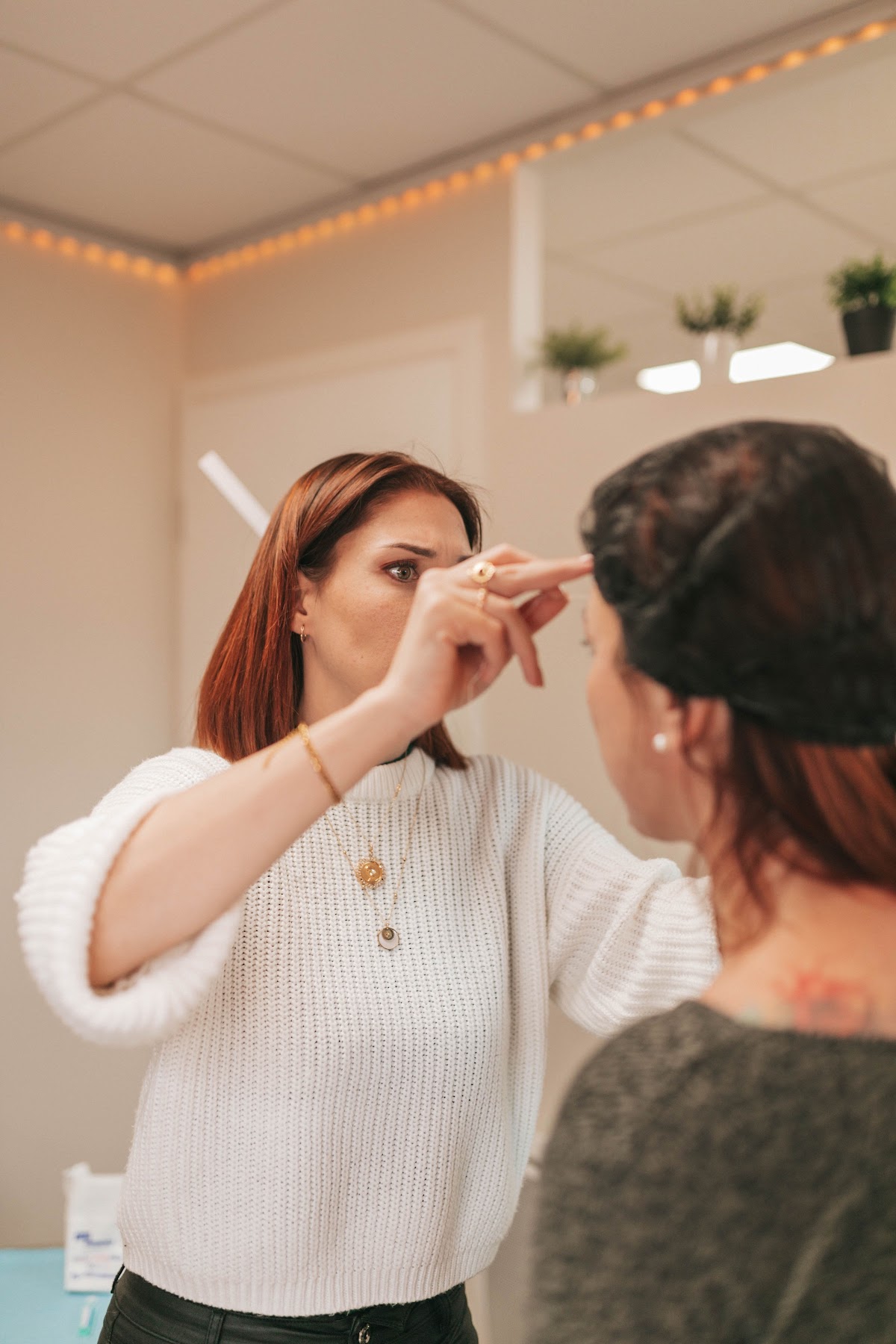 les sourcils de Céline